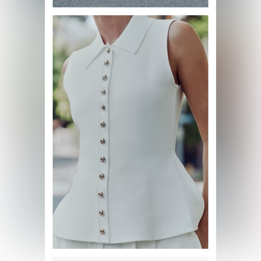 Zara Knit  White Sleeveless Button-Up Blouse - Picture 3 of 11